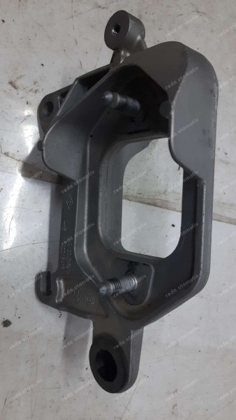 Renault Megane 4 Talisman Sol Motor Takaz Kulağı 112221641R CP (AA-121)