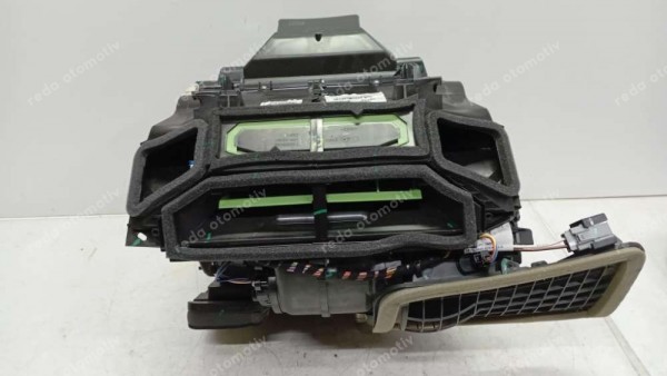 Renault Megane 4 Kalorifer Kutusu 272700628R CP (AE-130)