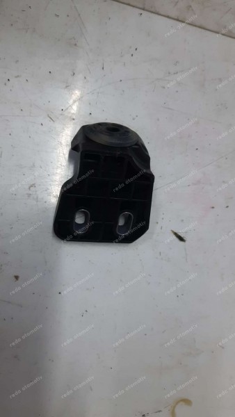 Renault Megane 4 Radyatör Bağlantı Ayağı 215149933R CP (HE-120)