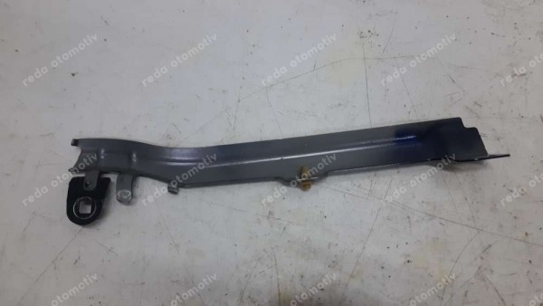 Renault Megane 4 Sağ Ön Çamurluk Braketi 631226346R CP (EB-125)