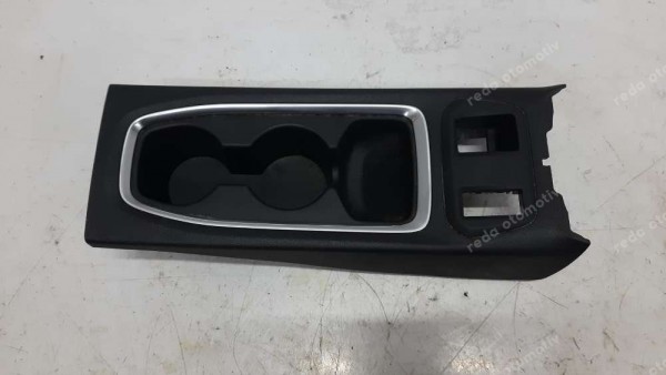 Opel Corsa F Orta Konsol 39181020 CP (KD-120)