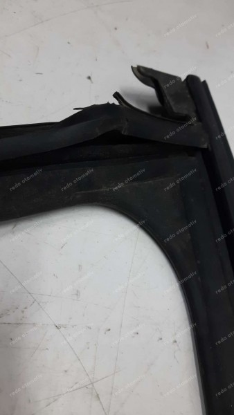 Renault Megane 4 Sağ Ön Kapı Cam Fitili 803300388R HP CP (KI-120)