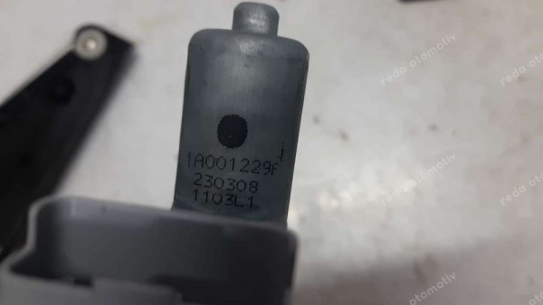 Opel Corsa F Sol Ön Cam Kriko Motoru 9829043680 CP (EF-123)