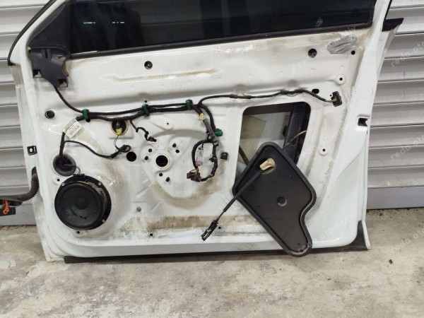 Volkswagen Jetta Sol Ön Kapı Dolu 5C6831055E SP (BC110)