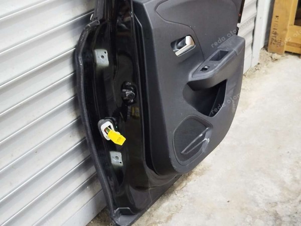 Opel Corsa F Sağ Arka Kapı Dolu (Siyah) 9837705980 SP HP (BC110)