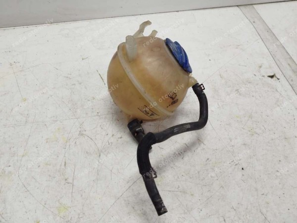 Volkswagen Jetta Golf 5 Passat Radyatör Yedek Su Deposu Genleşme Tankı Orj. 1K0121407A 5C012140A (BC120)