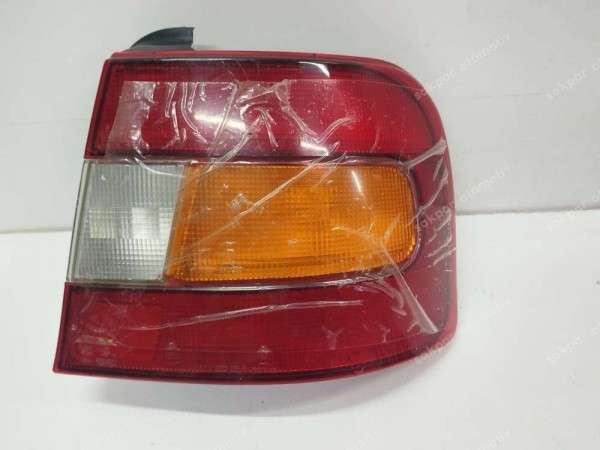 Hyundai Elantra 91-93 Sağ Arka Stop Lambası ORJ 92402-28011 AMB. YP (KAR1)