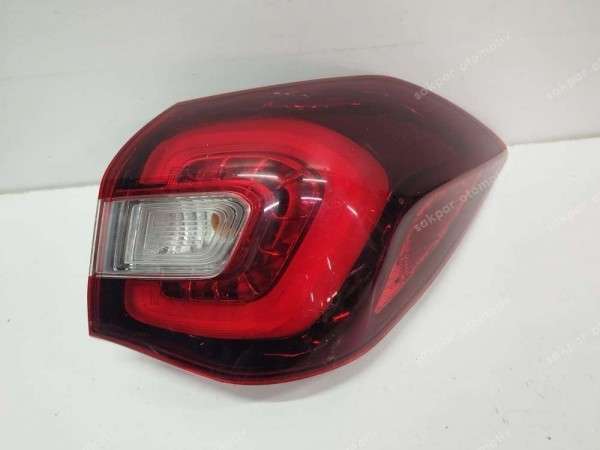 Hyundai İ20 Sağ Dış Stop Lambası 92402-C8700 CP (KAR1)