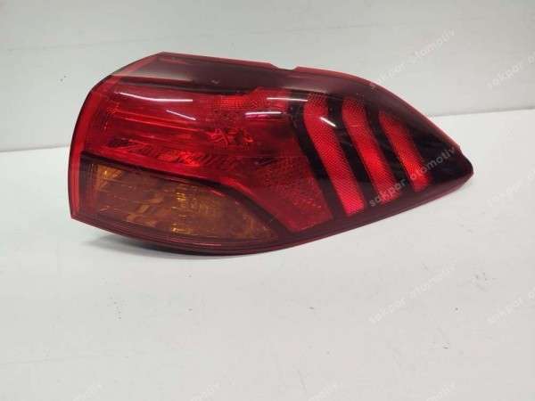 Hyundai Tucson Sağ Arka Stop Lambası 92402-D7500 CP HP (KAR1)