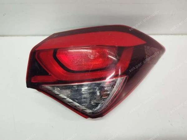 Hyundai İ20 Sağ Stop Orjinal 92402-C8000 CP HP (KAR1)