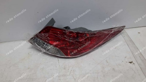 Hyundai Accent Blue Sağ Stop (Duysuz)92402-1R000 YS YP (FD-130)