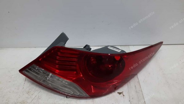Hyundai Accent Blue Sağ Stop 92402-1R000 HP CP