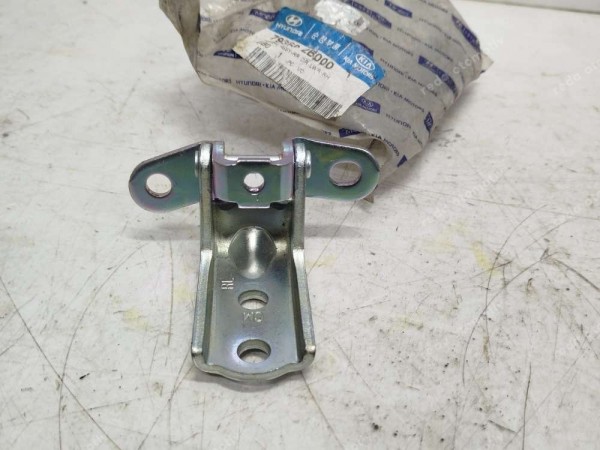 Hyundai Santa Fe Arka Kapı Sağ Alt Menteşesi 79360-2B000 orj. YP (HC129)