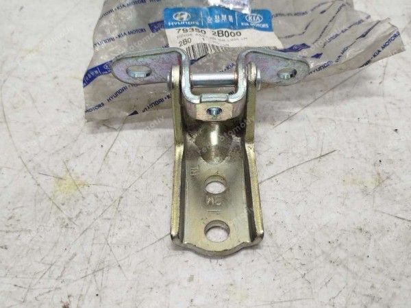 Hyundai Santa Fe Arka Kapı Sol Alt Menteşesi 79350-2B000 orj. YP (HC129)