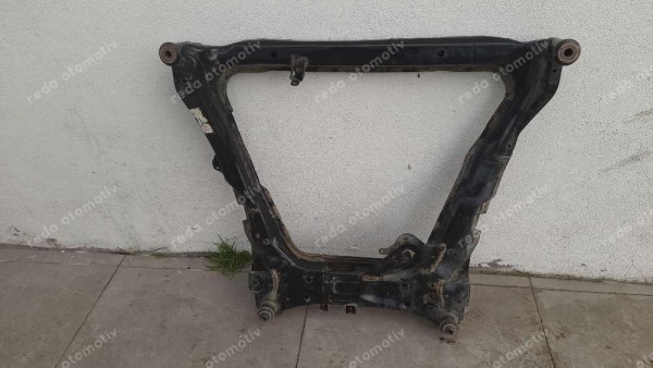 Nissan Qashqai Ön Motor Travers CP