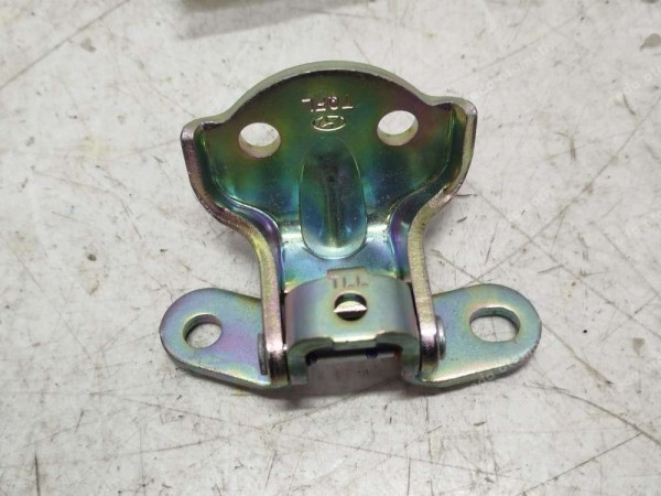 Hyundai H1 Starex 07-13 Ön Kapı Sol Alt Menteşesi 79330-4H000 ORJ. YP (HC1220)