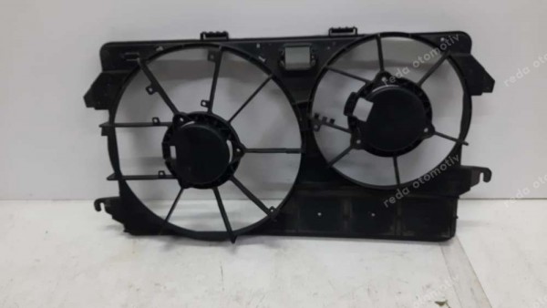 Ford Transit Connect Fan Davlumbazı 4T16-8C607-LA Amb. YP (GE140)