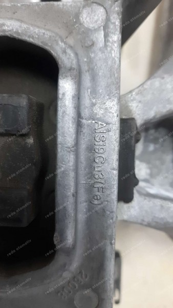 Opel Astra K 1.6 Dizel Sol Motor Kulağı  39004957 CP (AA-110)