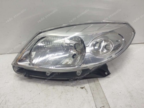 Dacia Sandero 1 Sol Far 8200733878 YS CP (GD120)