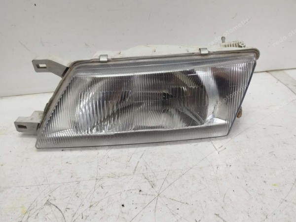Nissan Sunny 94-96 Sol Far YS (GH130)