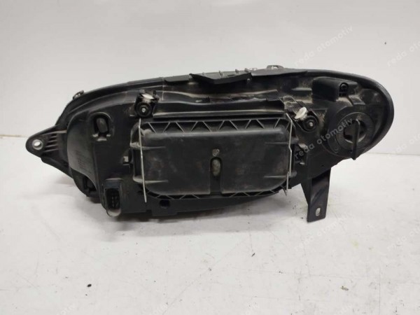 Fiat Albea Palio Sağ Ön Far [Siyah Zemien] 51754470 YS (GH130)
