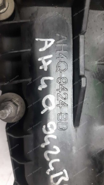 Range Rover Emme Manifoldu Külbütör Kapağı (Sol Taraf) AH4Q-9424-BD CP (JD-120)