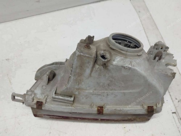 Toyota Carina Sağ Far YS HP (GG120)