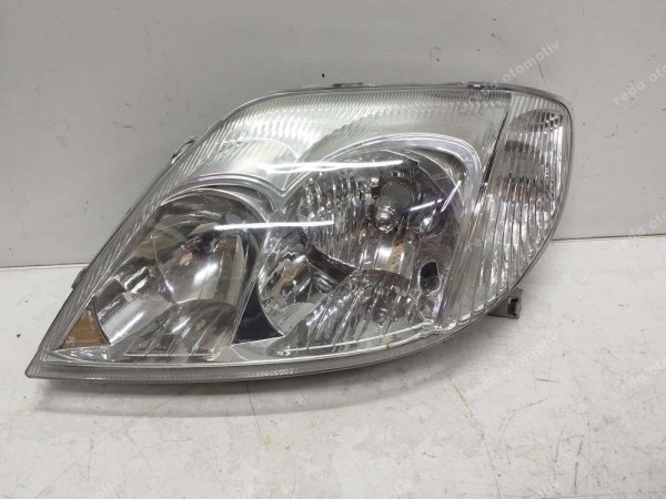 Toyota Corolla 02-07 Sol Far YS HP (GH130)