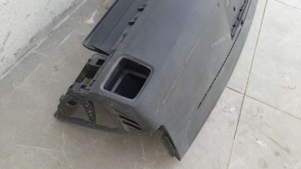 Volkswagen Amorok Torpido Göğüs 2H3857059 2H3857052 HP CP (HC-130)