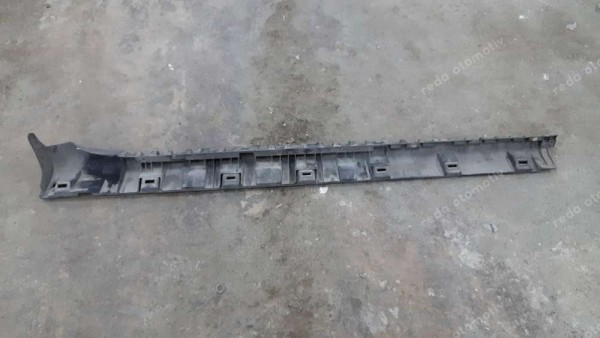 Dacia Duster Sol Marşpiyel Kaplaması 768512324R CP (İI-150)