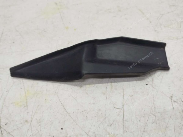 Opel Corsa F Ön Cam Izgarası Sağ Köşe Bakaliti 9823301980 CP (EA111))