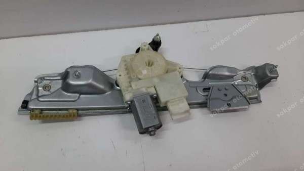 Renault Megane 4 Sol Arka Kapı Cam Krikosu 827211609R SP YP (EF-110)