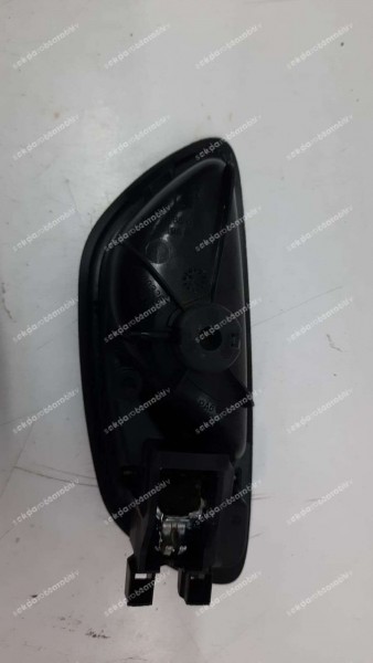 Renault Megane 4 Sol Arka Kapı İç Açma Kolu 806718801R SP (EE-125)
