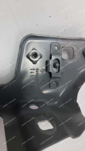 Renault Clio 5 Sol Orta Çamurluk Ayağı 64137564R SP (EB-127)