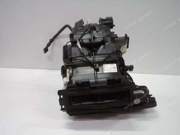 Renault Clio 5 Kalorifer Kutusu Orj. 271106228R SP (AE-130)