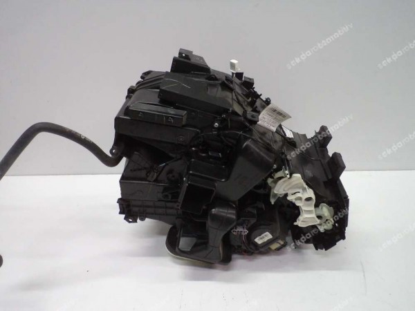 Renault Clio 5 Kalorifer Kutusu Orj. 271106228R SP (AE-130)