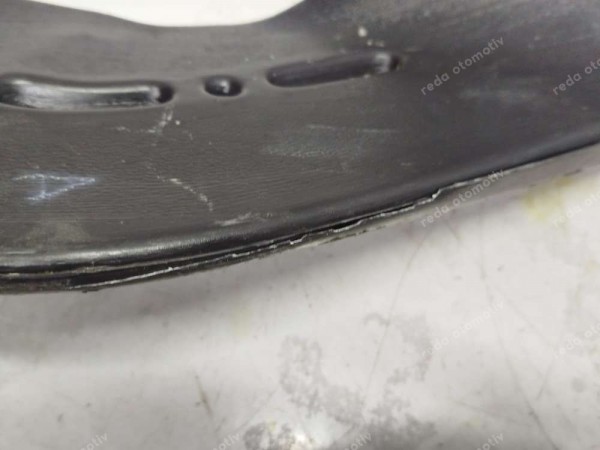 Volkswagen Jetta Arka Havalandırma Kanalı Sağ 1KM819806 CP HP (AB110)