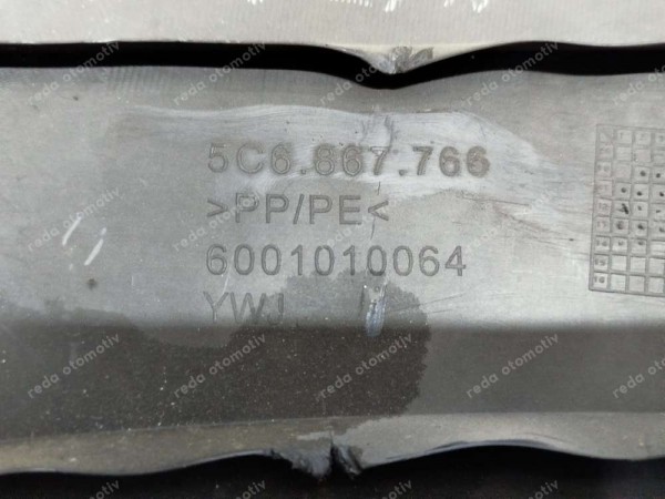 Volkswagen Jetta Sağ Arka Alt Direk Kaplaması Bakaliti 5C6867766 CP (KF130)