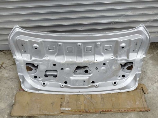 Renault Megane 4 Bagaj Kapağı 901520505R CP HP
