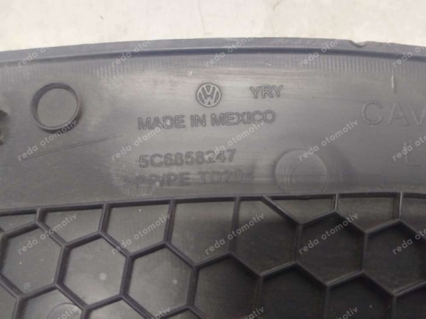 Volkswagen Jetta Torpido Sol Yan Kapak 5C6858247 SP (KAR4)
