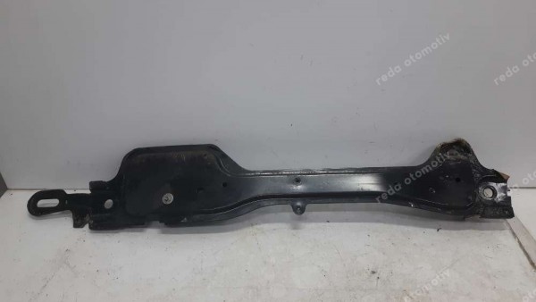 Renault Megane 4 Talisman Radyatör Alt Traversi 622405678R HP SP (AD-110)