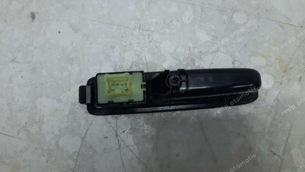 Dacia Jogger Sağ Arka Kapı Elektrikli Cam Kumanda Düğmesi 829604081R SP (BA-120)