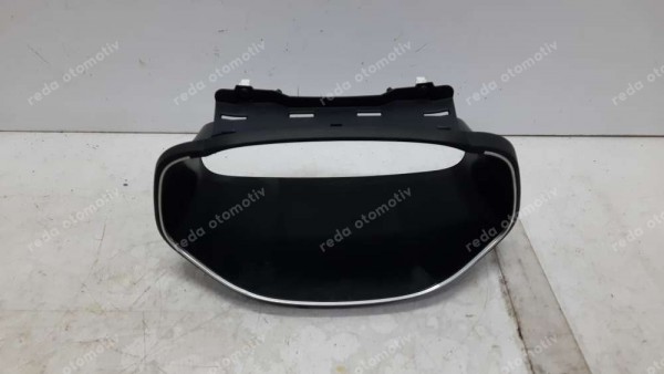 Renault Megane4 Faz2 Gösterge Çerçevesi Plastiği 682646433R SP YP (DG-131)