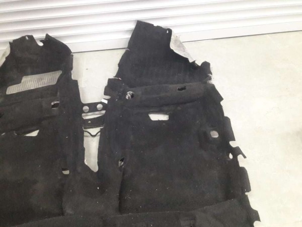 Ford Focus 2 Taban Halısı SİYAH CP