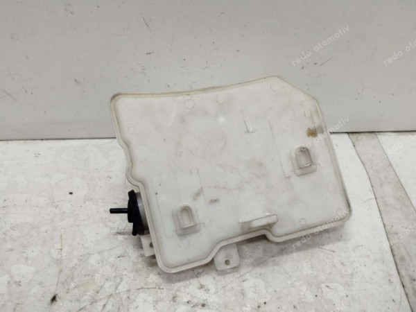 Volkswagen Passat B6 Cam Suyu Deposu Su Fiskiye Bidonu 3C0955453 YP YS (CE111)