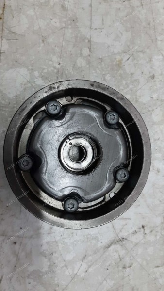 Opel Astra J Eksantrik Dişlisi Eksoz Gm Orjinal Marka 55567048 CP (CC-120)