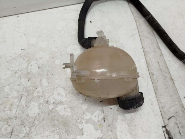 Opel Corsa F Radyatör Yedek Su Deposu 9824198680 CP (CE112)