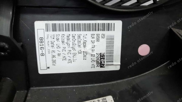 Renault Clio 5 Sağ Ön Kapı Döşemesi 809002088R SP (EE-120)
