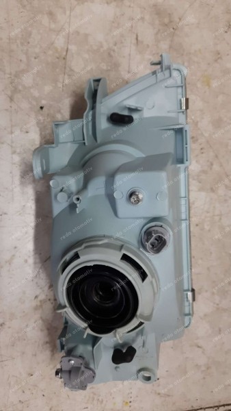 Toyota Corona Sol Ön Far Lambası (TIRNAK HASARLI/CAM ÇATLAK) 81150-2B600 YS HP YP (İG-130)