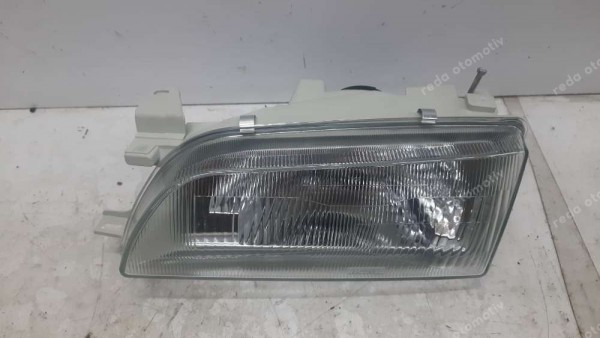Toyota Corolla Efsane Kasa Sol Far Lambası 811501E440  HP YS YP (İG-120)